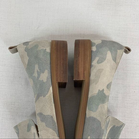 Susina size 8 Gray Suede Camo Camouflage Kellen Almond Toe Loafer - Picture 9 of 14